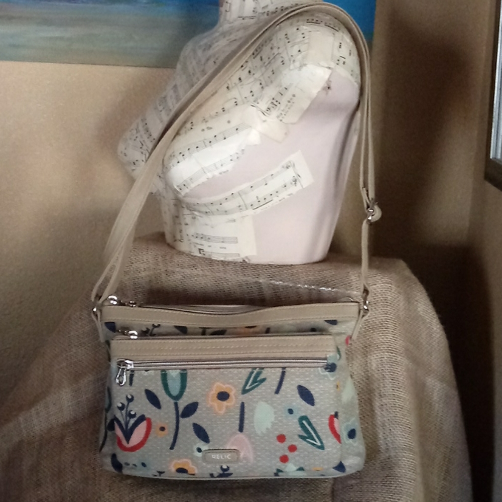 Relic Make Today Great Purse
